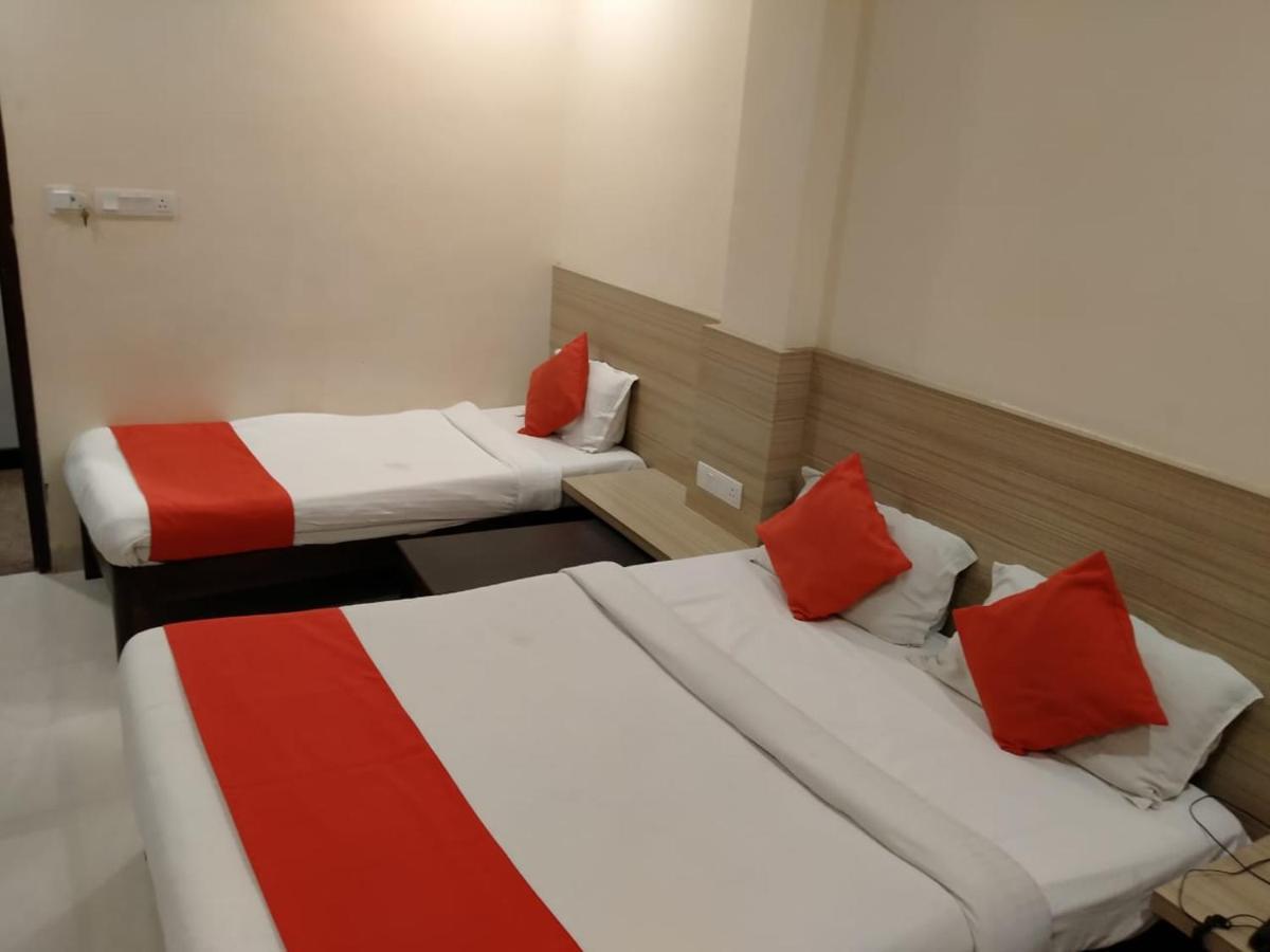 The Elite Inn Visakhapatnam Extérieur photo